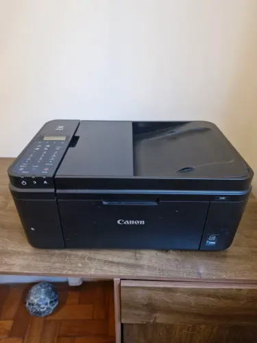 Impressora Canon pixma E481- pouco usada - único dono 