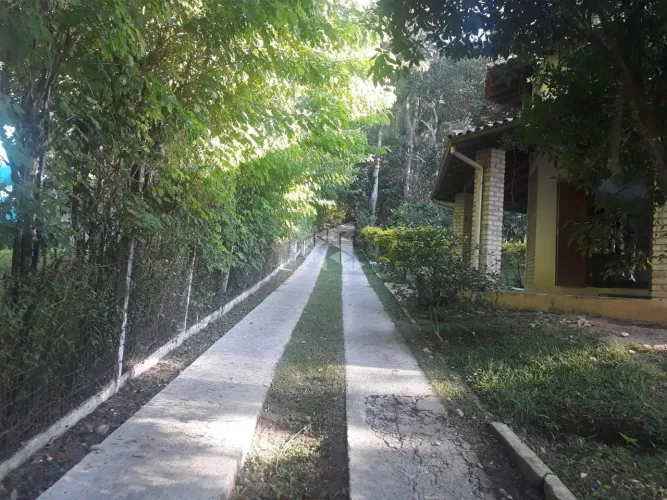 Sitio com 34.000m² a venda em Ratones - Florianópolis - SC