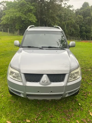 Mitsubishi Pajero TR4 2.0 Flex 16V 4X2 Aut. 2013