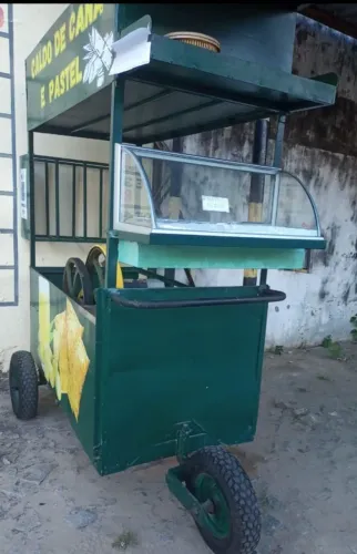 Carrinho de Caldo de Cana 