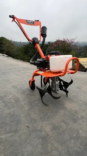 Moto cultivador