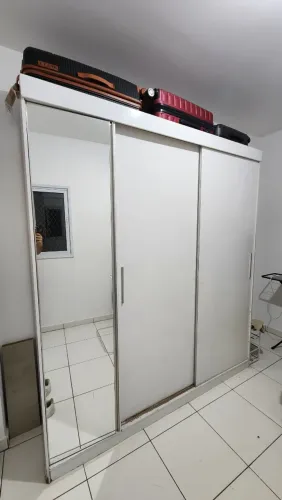 Guarda-Roupa Branco Usado - Preço de Desapego