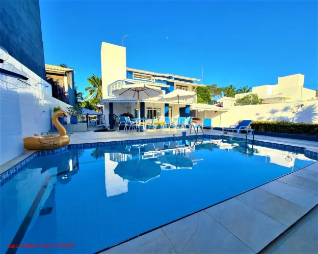 Excelente casa duplex, 5 quartos, em condomínio com infraestrutura, Vilas do Atlântico, La