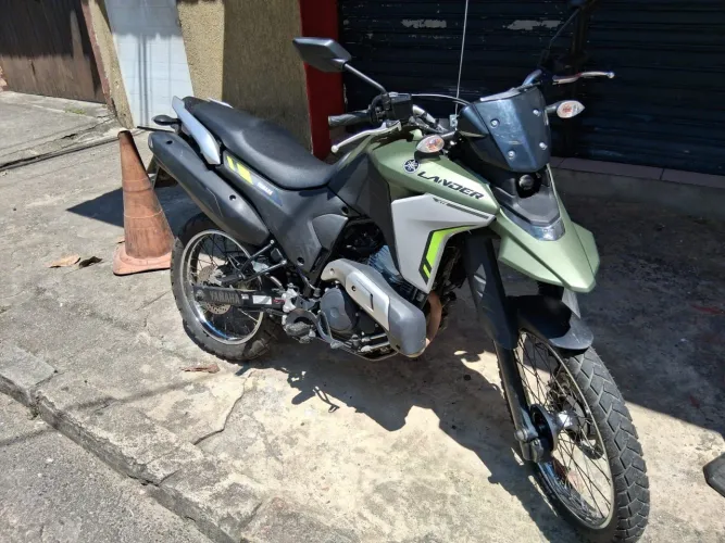 Vendo Yamaha 250 xtz Lander