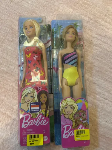 duas barbies lacradas
