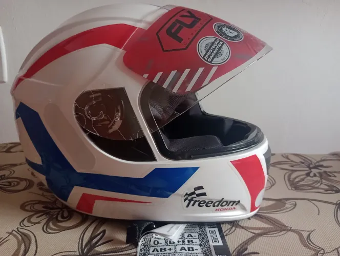 Capacete Honda