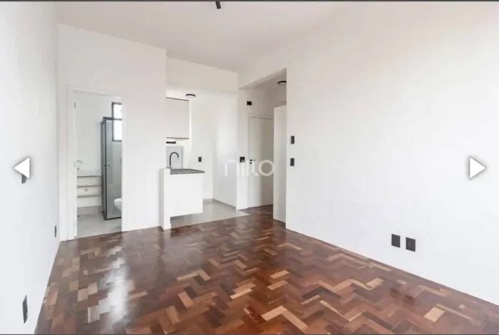 Studio reformado a 30 metros do Metrô Santa Cecília - Pronto para morar!