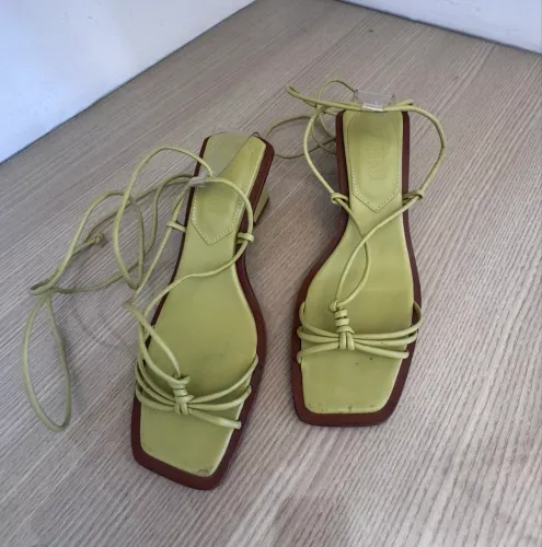 Sandália Santa Lolla