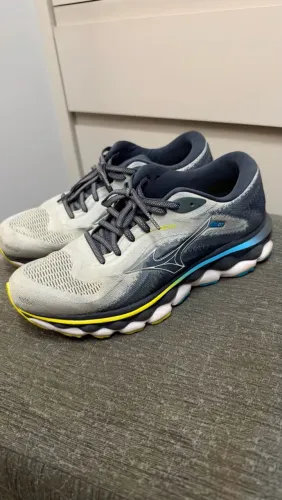 Mizuno Sky Wave 7