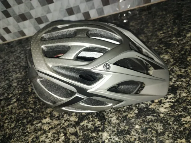 Capacete para ciclismo ACEITO CARTÃO