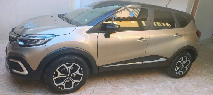 Renault Captur Iconic 1.3 TB 16V Flex 5P AUT 2022
