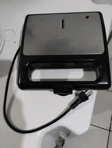 Sanduicheira Black decker 
