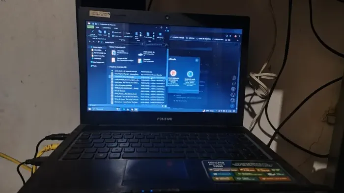 NOTEBOOK POSITIVO 