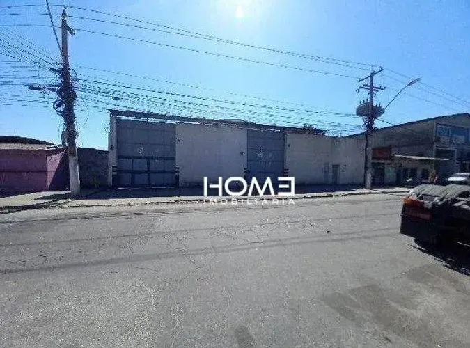 Galpão à venda, 700 m² por R$ 681.000,00 - Jardim Gramacho - Duque de Caxias/RJ
