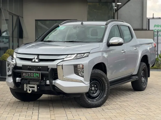 Mitsubishi L200 Triton Sport HPE 2.4 CD Diesel Aut. 2024