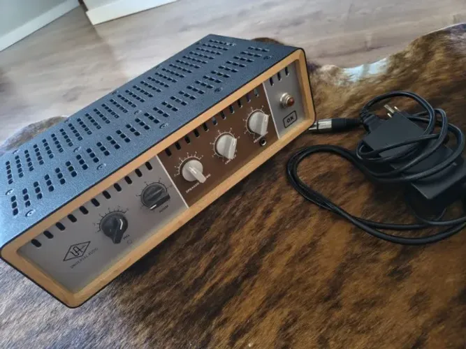Universal Audio OX - Amp Top Box (Reactive Loader e Atenuador)