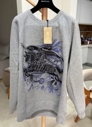 MOLETOM BURBERRY KNIGHT