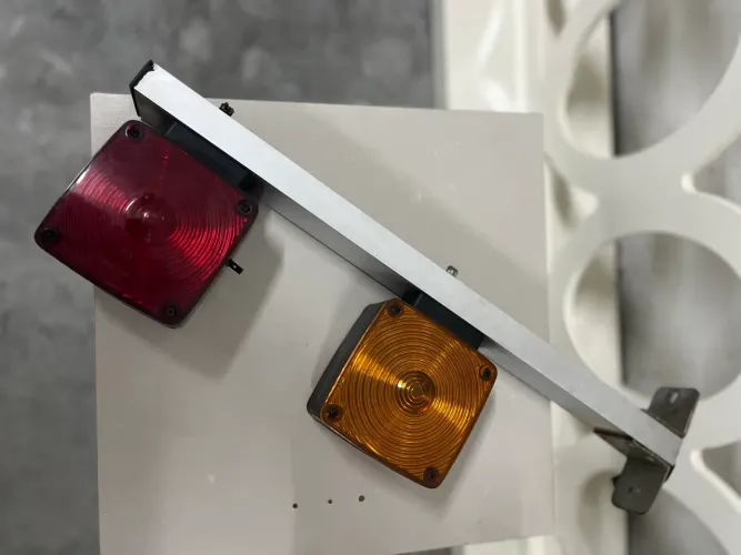 Sinalizador entrada garagem 