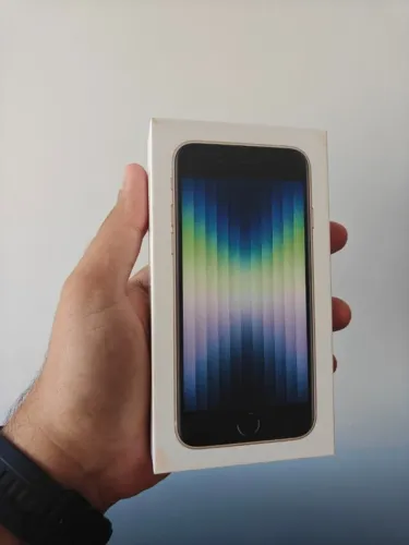 iPhone SE - 3 geração - 5g - 64gb - branco - 1 ano garantia - lacrado