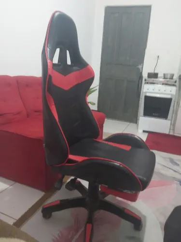 Cadeira Gamer Preta e Vermelho