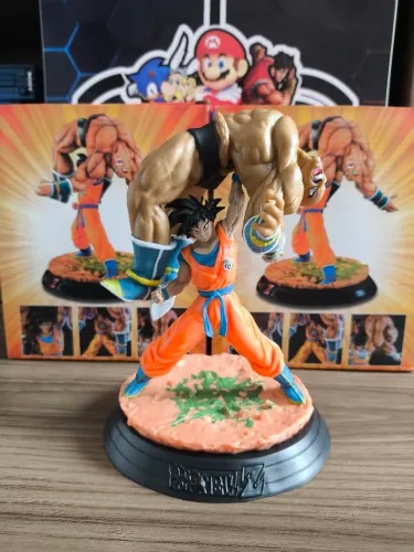 Action Figure Dragonball 25cm de altura