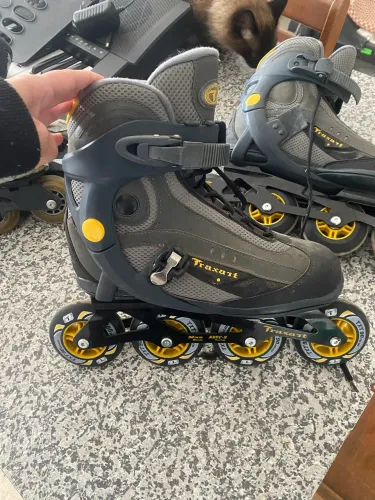 Patins Traxart TXT 90 tamanho 9 (40/41)