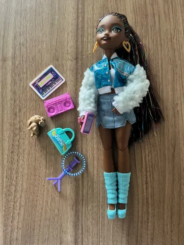 Boneca Barbie Dream Besties Brooklyn Coreógrafa