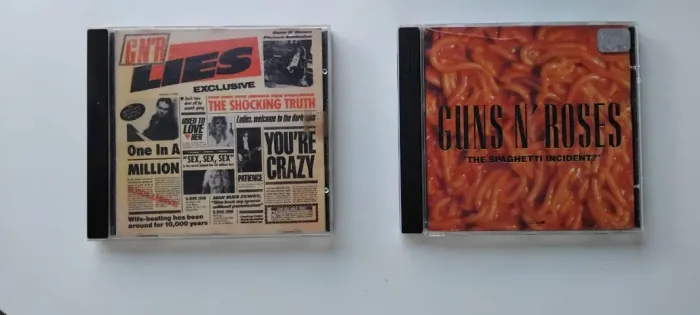 Guns n Roses. albúns: lies e spaguetti incident. CDs (originais)