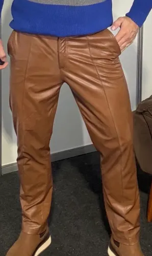 Calça de Couro
