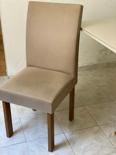 Cadeira estofada sala jantar