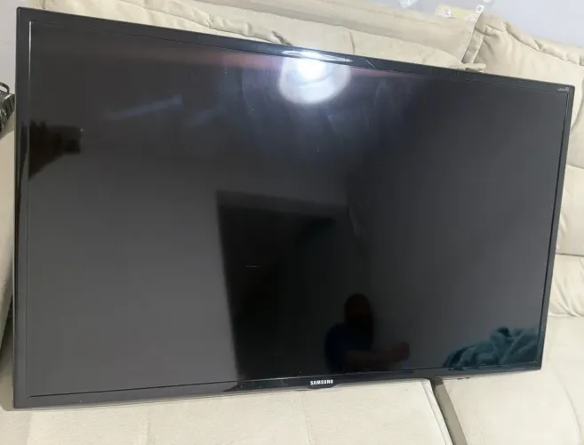 Vendo televisão Samsung 3D de 40 polegadas