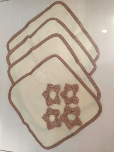 Itens para mesa postauar, guardanapos, passadeira e itens para cozinha