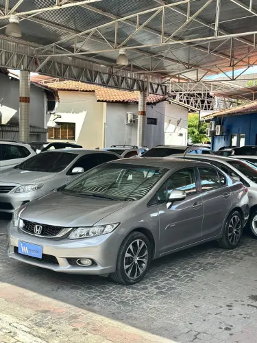 Honda Civic Sedan LXR 2.0 Flexone 16V Aut. 4P 2014