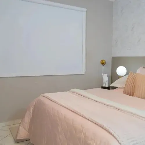Persiana blackout rolo com guias - veda 100% da luz