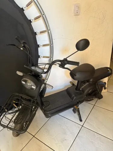 Moto elétrica super nova