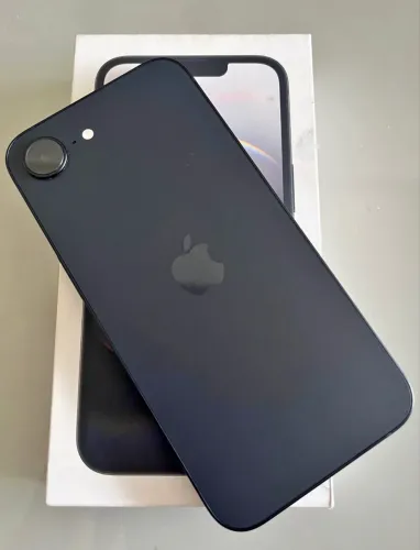 iPhone 16e 128GB