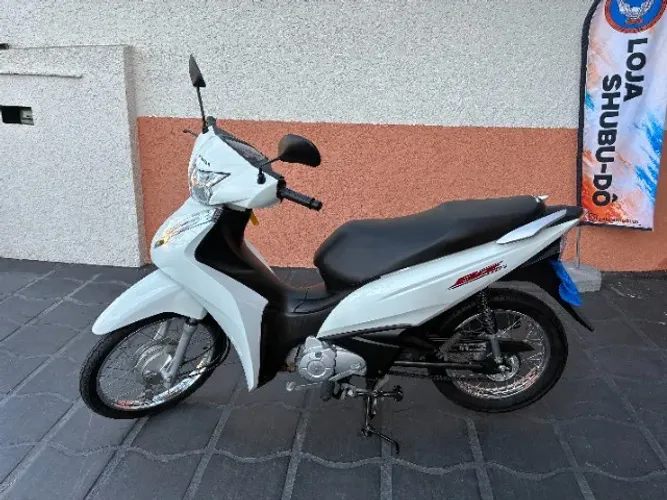 Honda Biz 110i 2024 Branca - parcelo no cartão de crédito