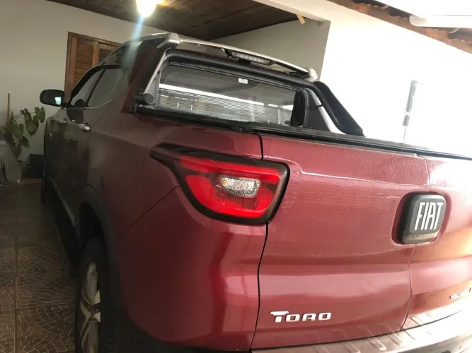 Fiat Toro Volcano 2.0 16V 4X4 TB Diesel Aut. 2017
