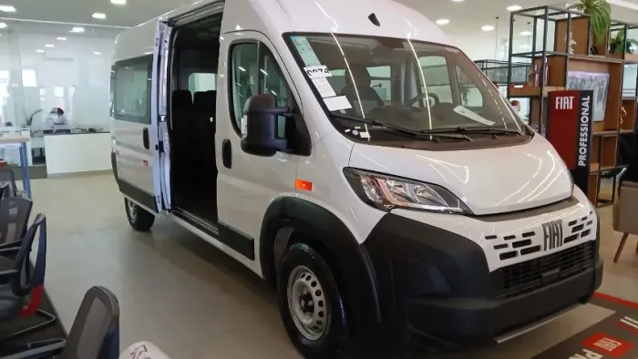 Fiat Ducato Minibus 2.2 LUXO 16L (E6) 2026