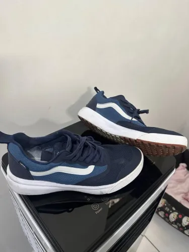 Tênis vans 