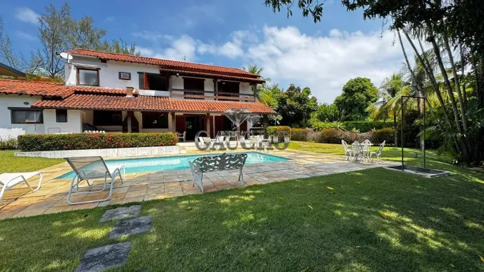 CONDOMÍNIO AROUCA - ESTILO COLONIAL - BARRA DA TIJUCA