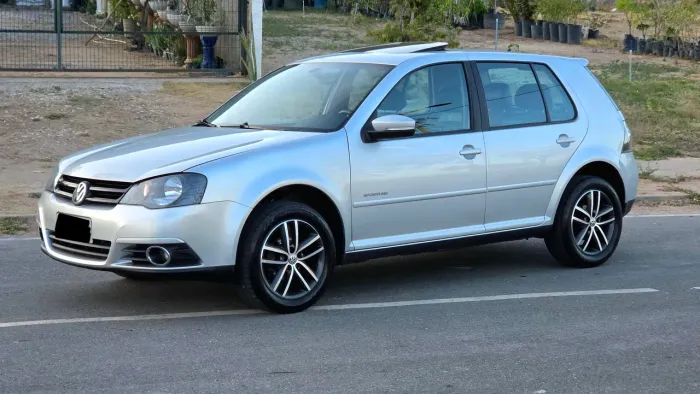 Volkswagen Golf Sportline 1.6 MI Total Flex 8V 4P 2013
