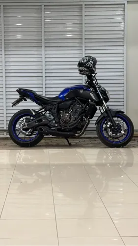 MT07