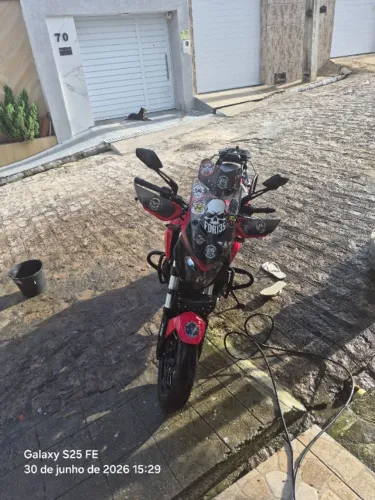 Moto sem detalhe