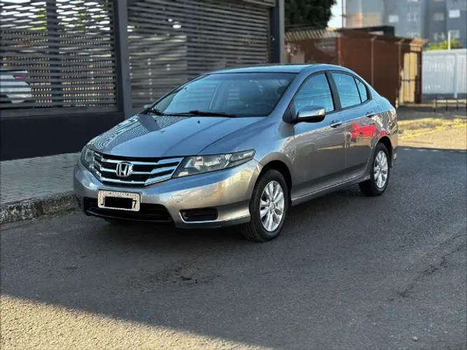 Honda City Sedan LX 1.5 Flex 16V 4P Mec. 2013