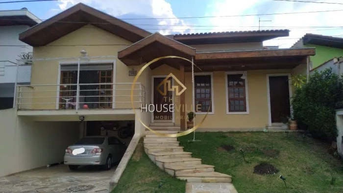 Casa 3 dormitórios ( 1 suíte), 2 vagas, Urbanova, Sjc.