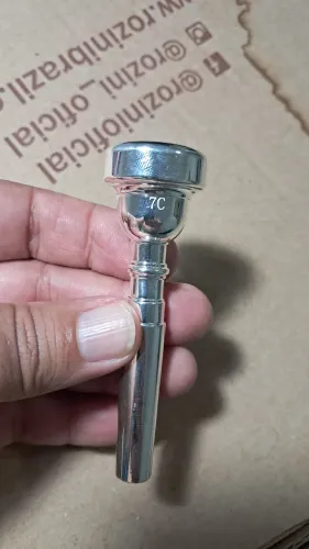 Bocal para trompete  - 7C novo
