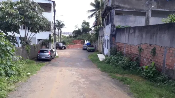 Terreno Escriturado em Pernambués - Ótima Localização!