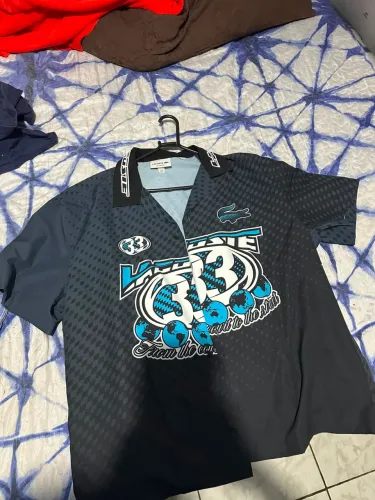 Lacoste 33