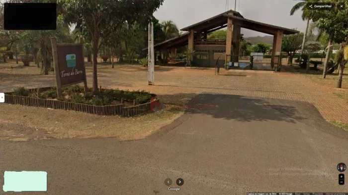 Rancho com 4 Quartos à venda, 288 m² por R$ 3.000.000 - Condomínio Terra da Barra - Mendon
